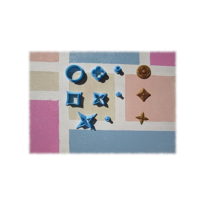 Louis Vuitton Print Multi-Cutter Set