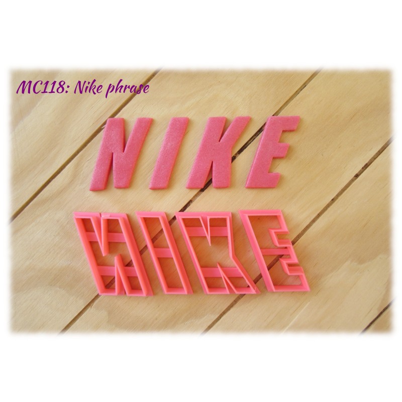 Nike  Phrase Multi-Cutter Set