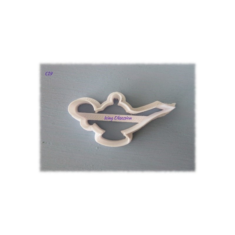 Lamp Cookie Cutter (Genie)