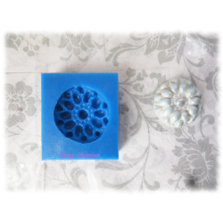 Brooch Silicone Mould (Pearl 2)